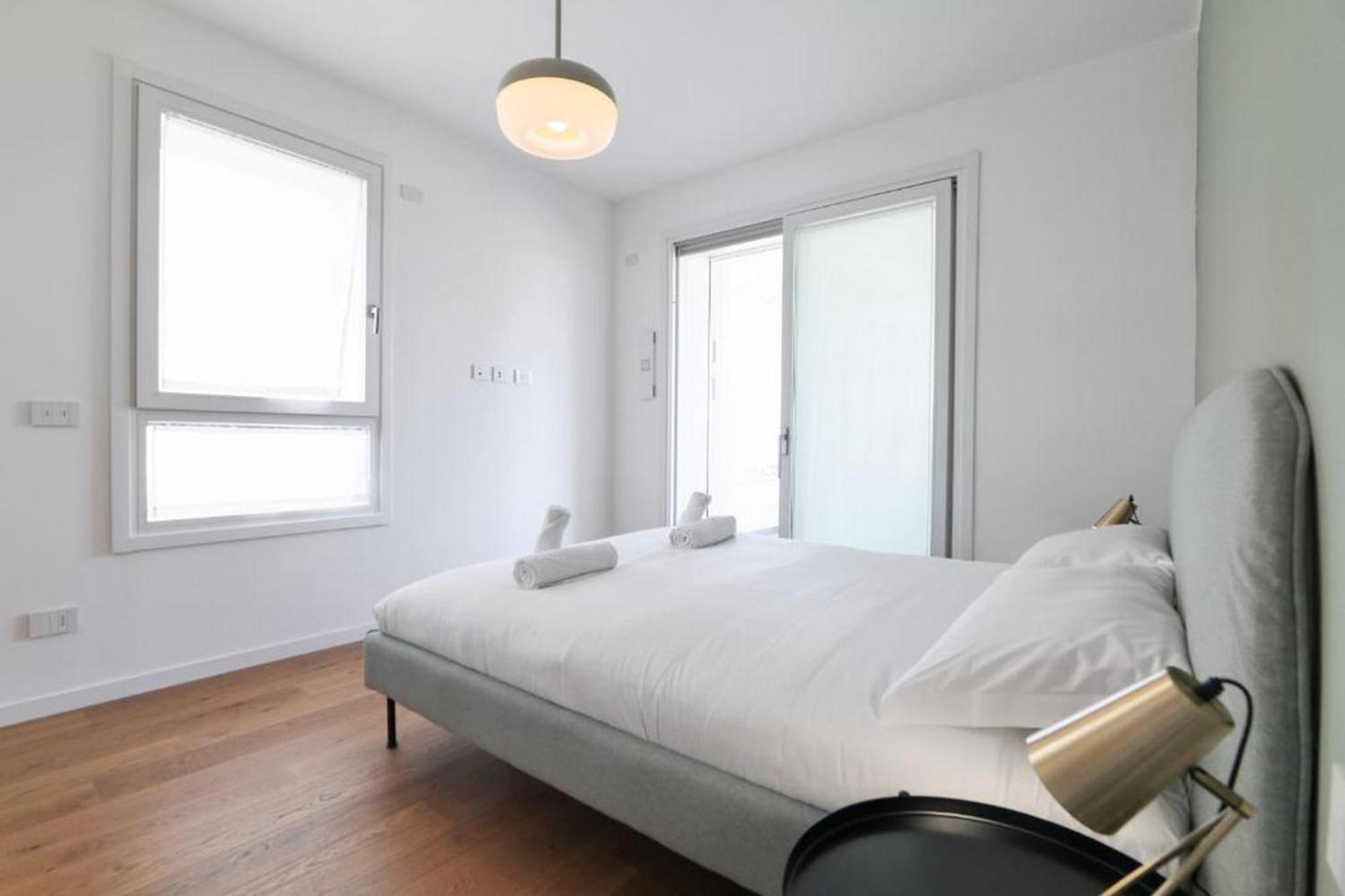 Lovely Terrace Apartment - Porta Romana District ميلان المظهر الخارجي الصورة