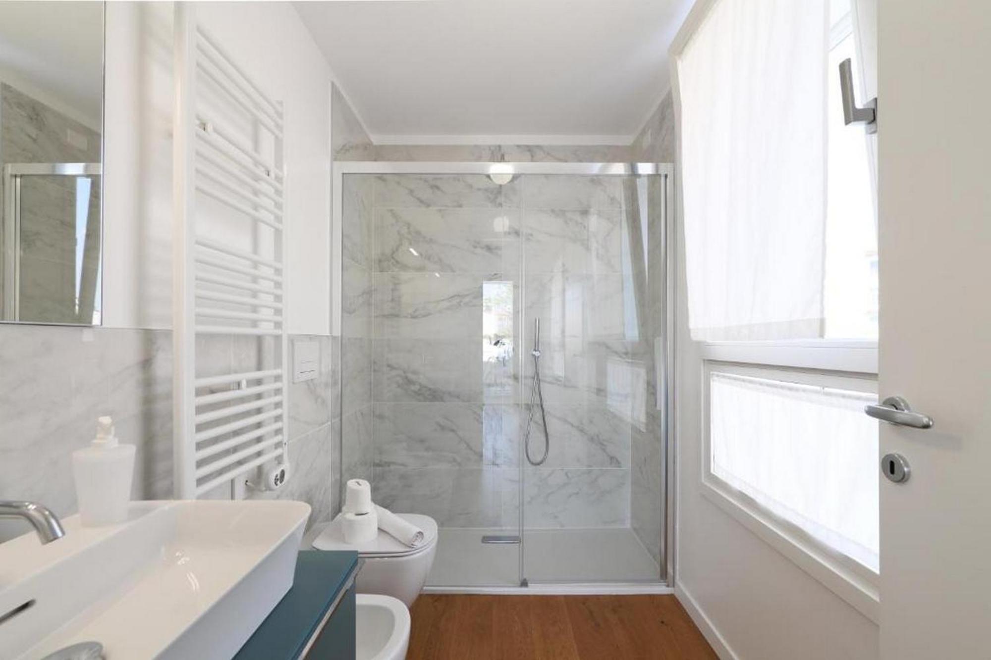 Lovely Terrace Apartment - Porta Romana District ميلان المظهر الخارجي الصورة